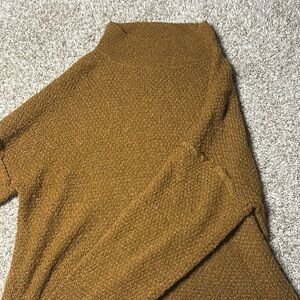 Women’s Chelsea & Violet shirt